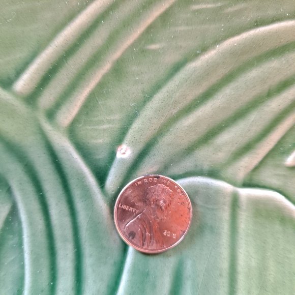 Portugal Majolica Green Large Oval Plate Hibiscus Flower - Picture 4 of 6